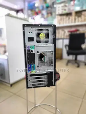 Desktop Computer Dell 8GB Intel Core i5 HDD 500GB