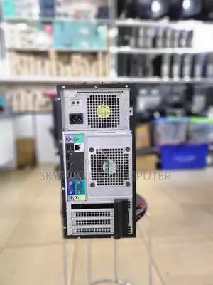 Desktop Computer Dell 8GB Intel Core i5 HDD 500GB