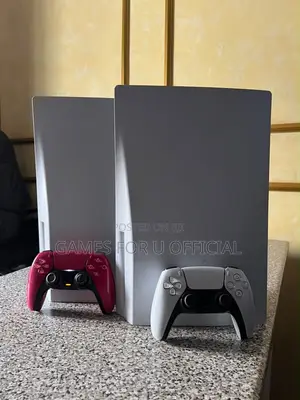 Ps5 Standard Consoles White N Red Pad