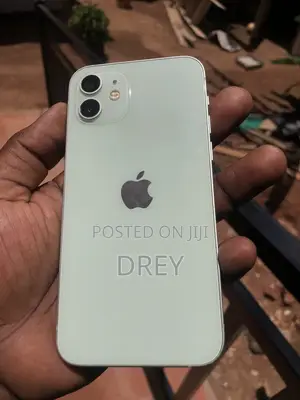 Apple iPhone 12 64 GB
