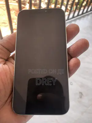Apple iPhone 12 64 GB