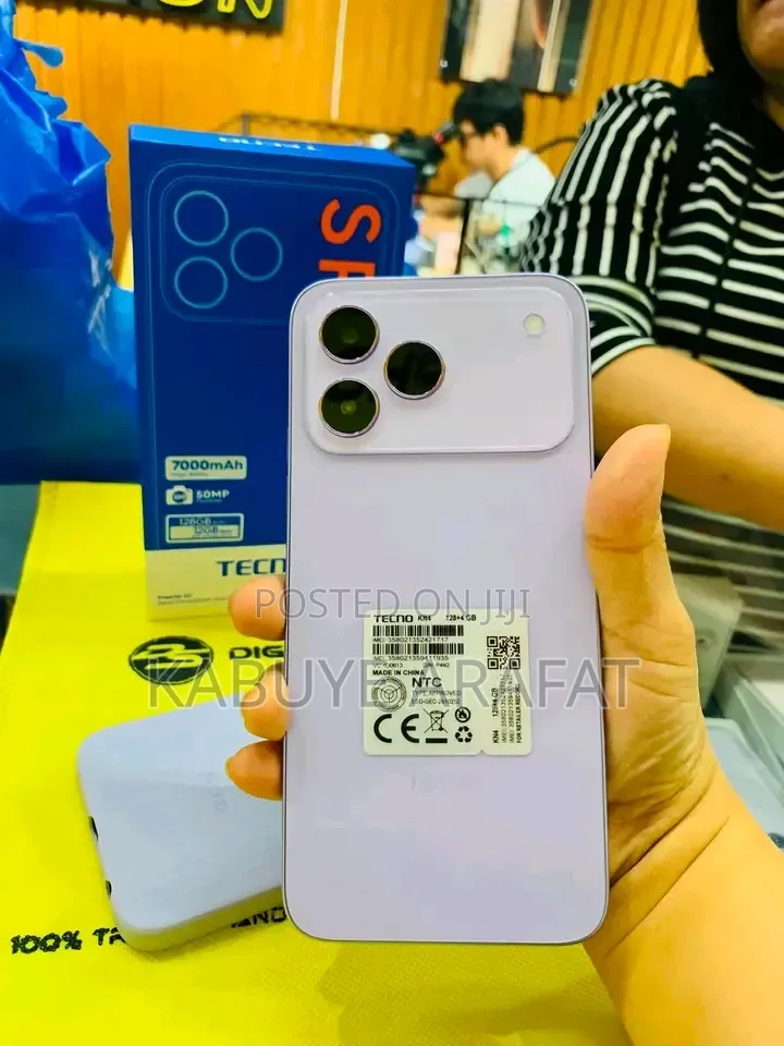New Tecno Spark 50 128 GB White