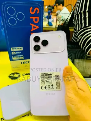 New Tecno Spark 50 128 GB White