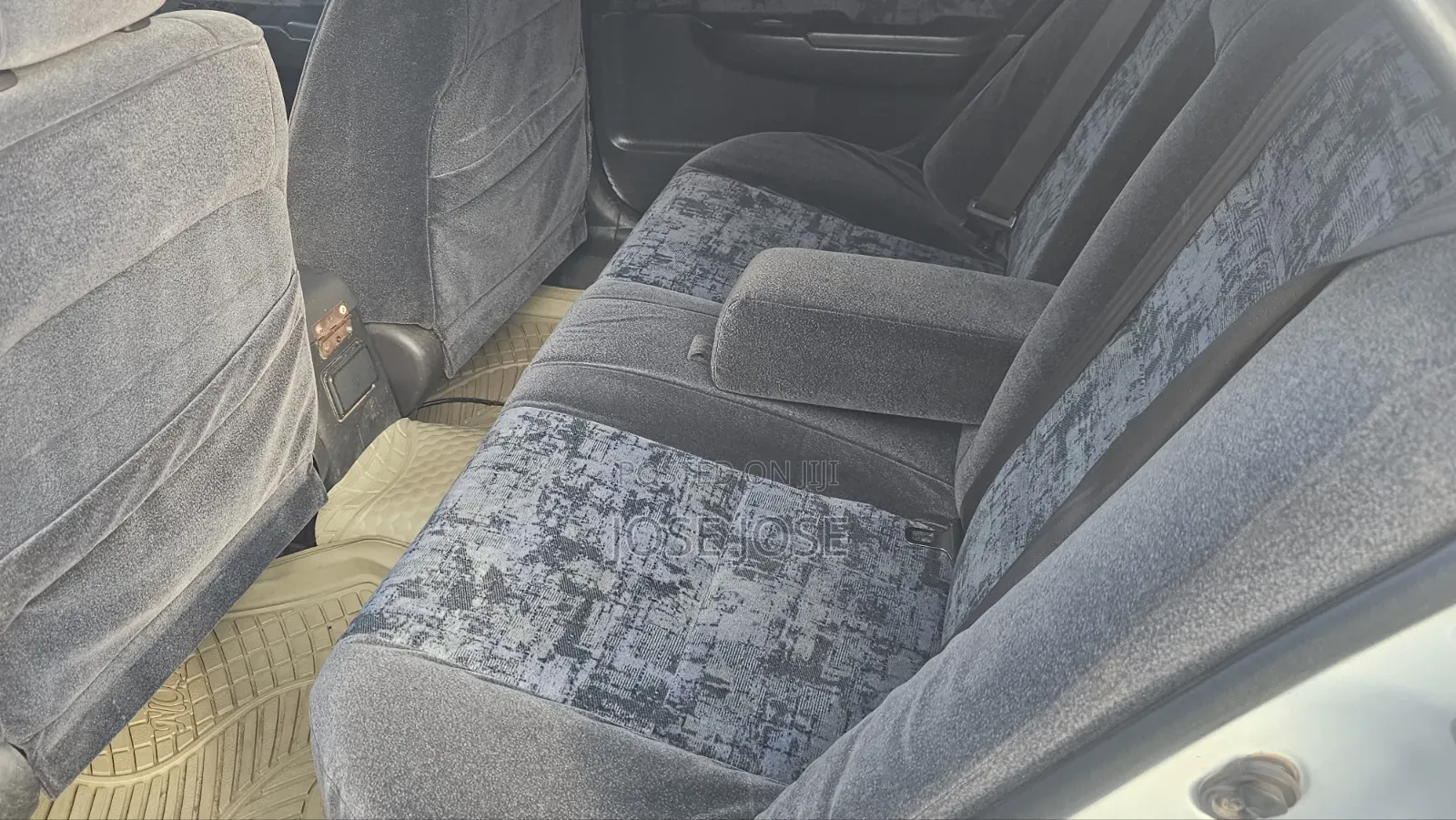 Toyota Premio 2001 Silver
