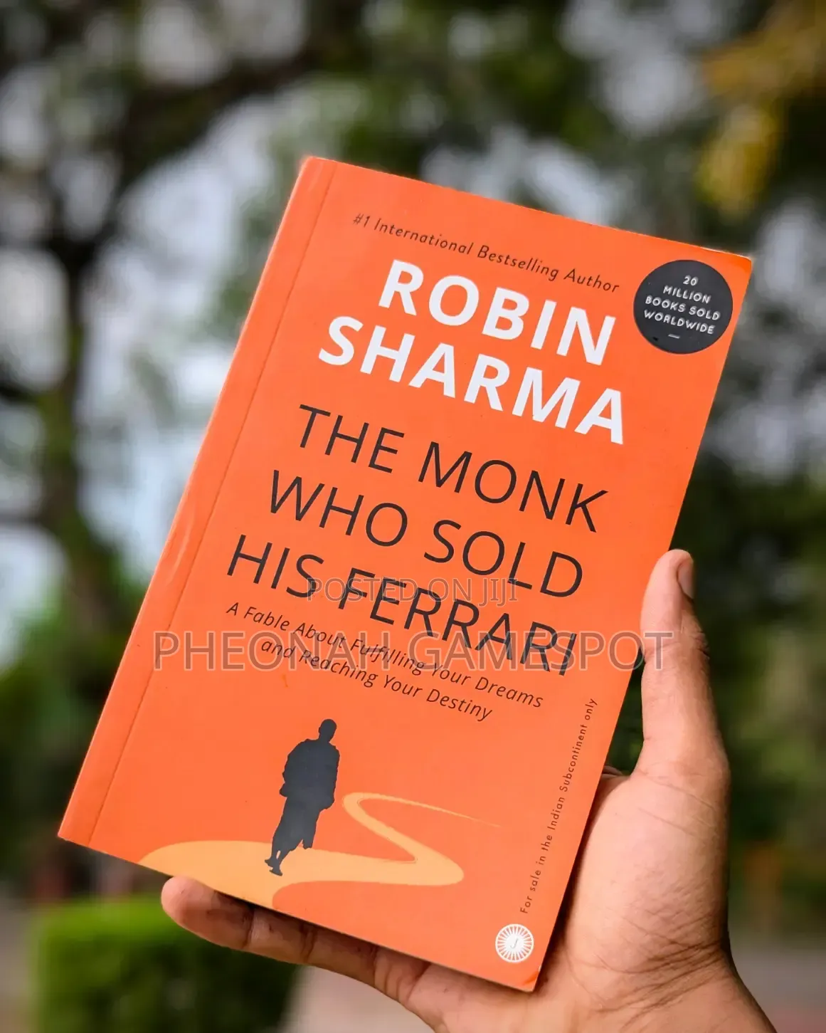 The Monk Who Sold His Ferrari a Book by Robin Sharma
