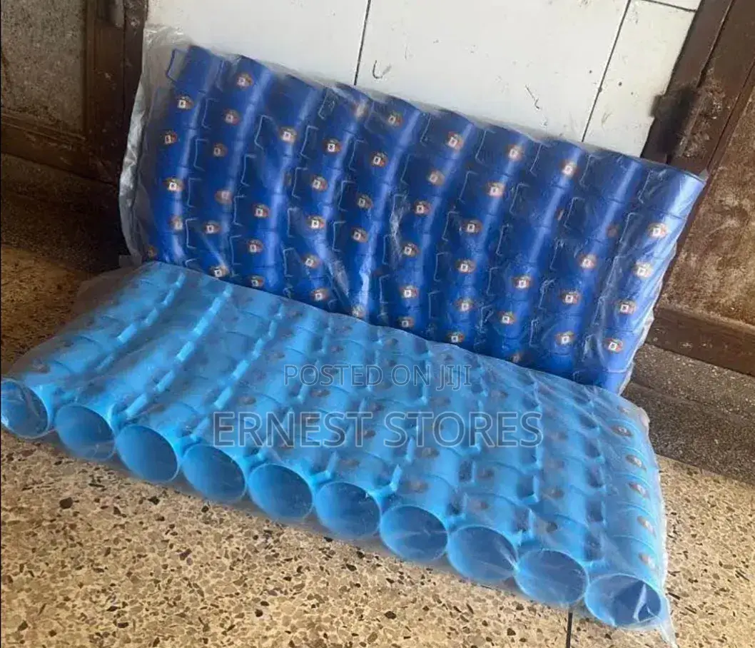 60 Piece Plastic Cups