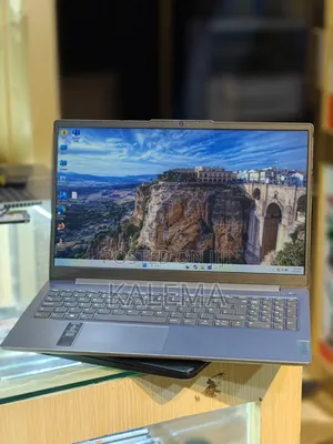 New Lenovo IdeaPad 5 Slim 13th Gen i7 8GB Intel Core i7 SSD 256GB