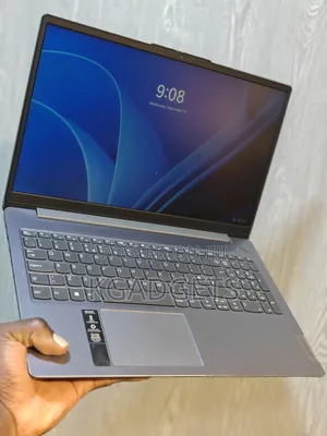 New Laptop Lenovo Ideapad S145-15 8GB Intel Core i5 SSD 256GB