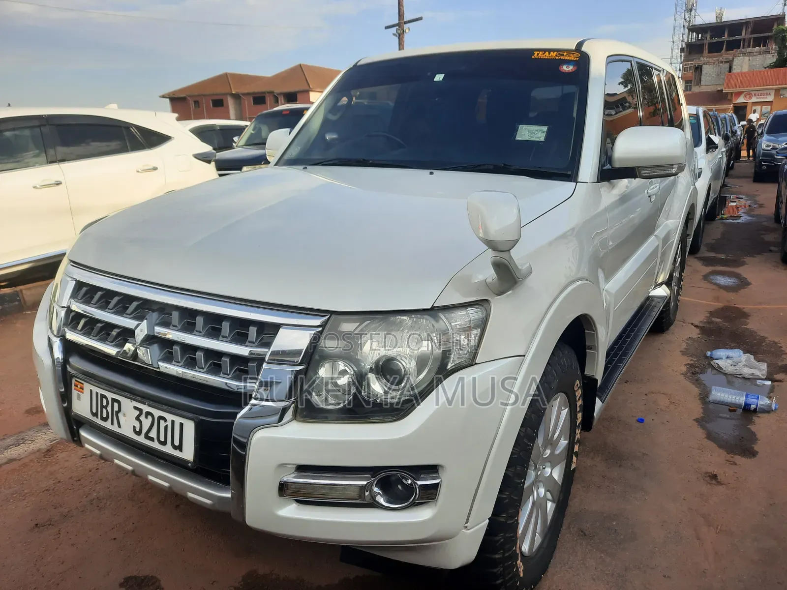 Mitsubishi Pajero 2010 White
