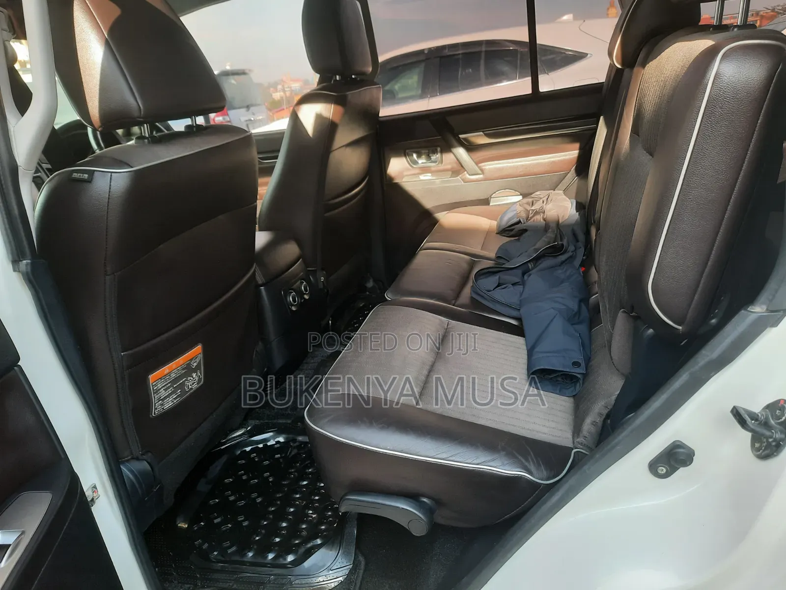Mitsubishi Pajero 2010 White