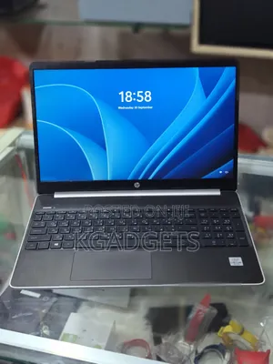 New Laptop HP 15S 8GB Intel Core i5 SSD 256GB