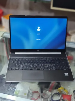 New Laptop HP 15S 8GB Intel Core i5 SSD 256GB