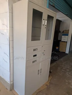 Second Hand Half Glass Steel Cardboard With a Safe Inside