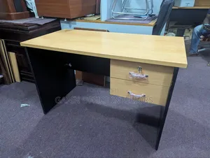 Office Desk // Office Table// Office Furniture of Size 120cm// 4 Feet