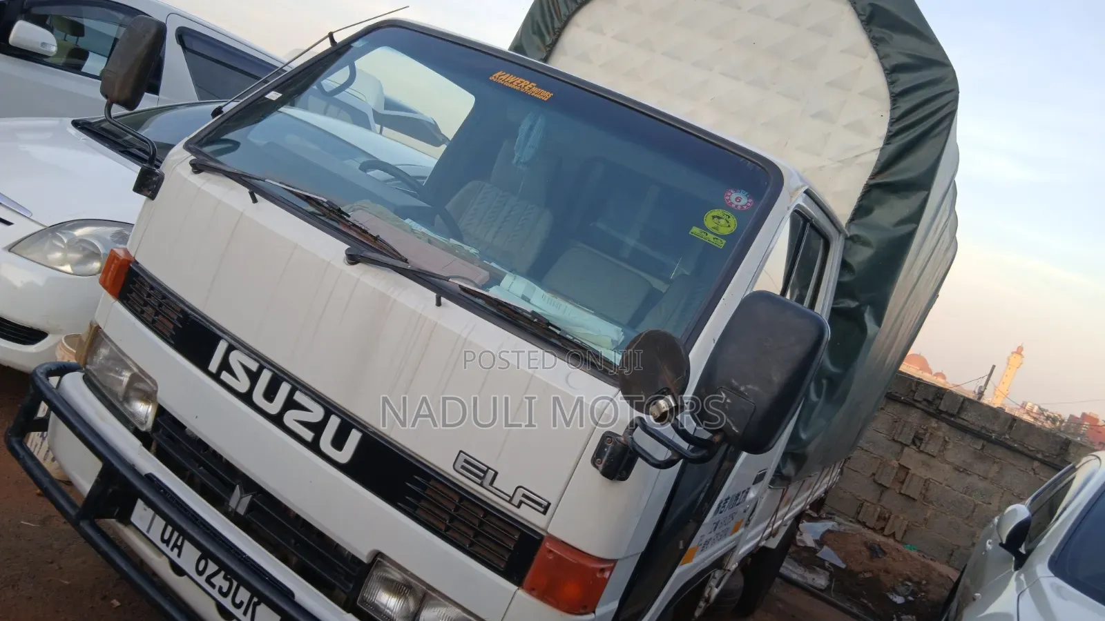 Isuzu Food Truck