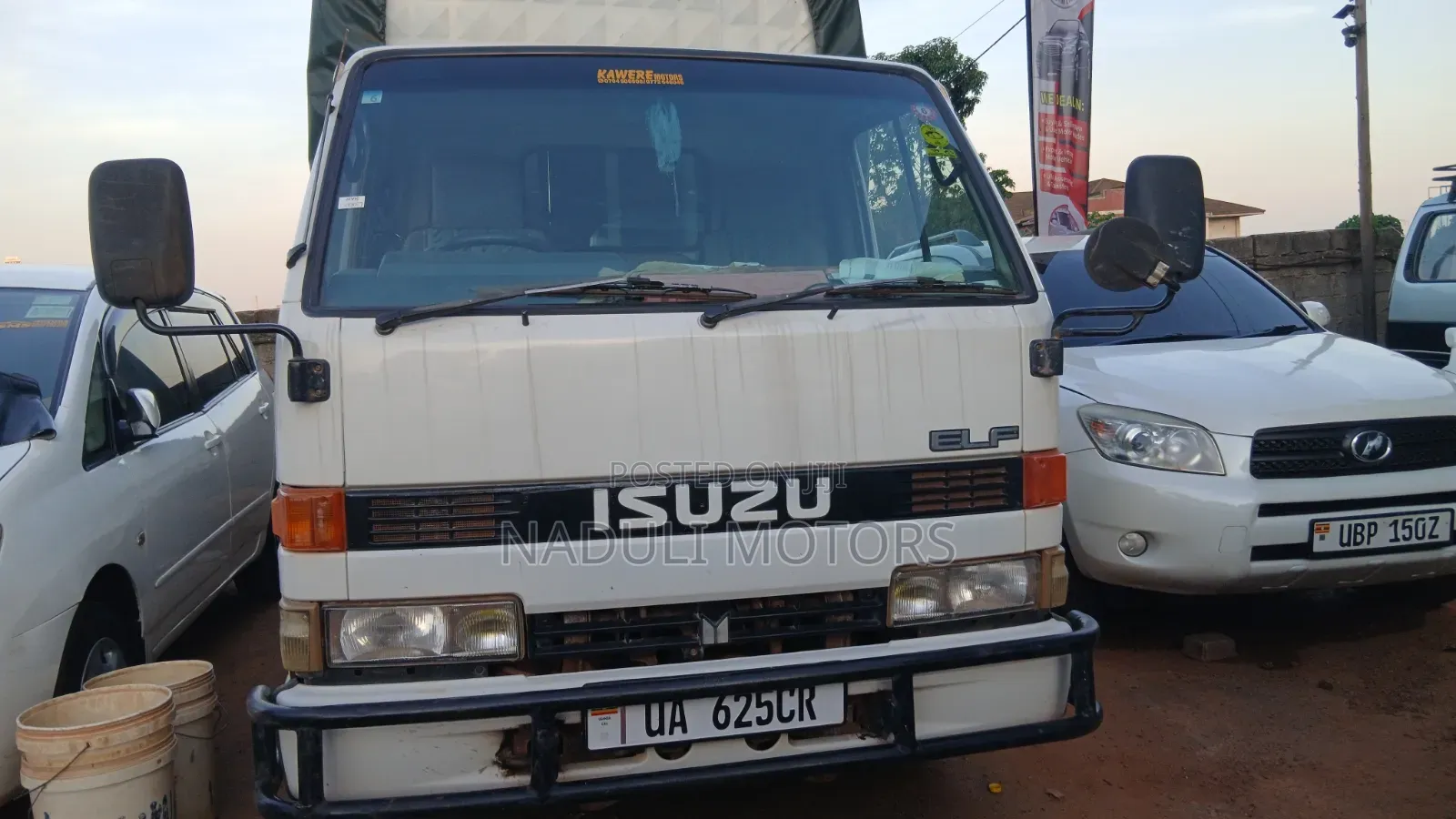 Isuzu Food Truck