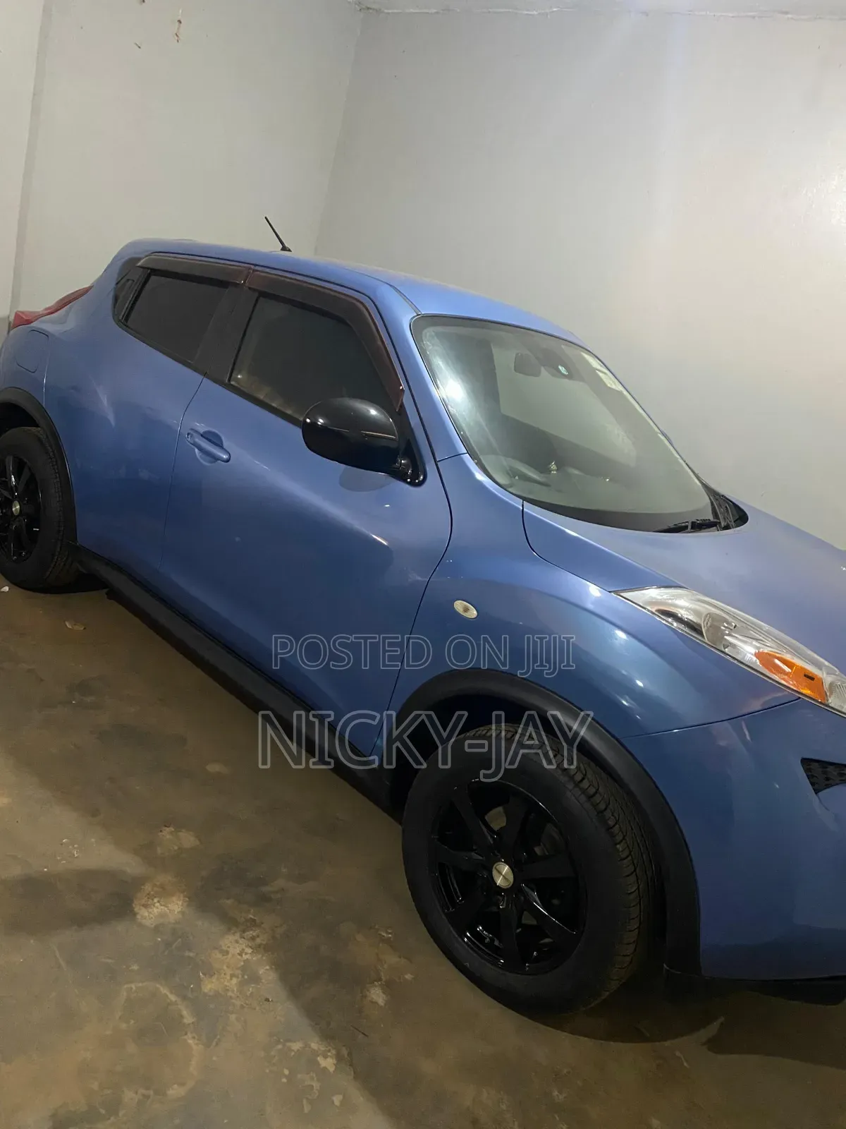 Nissan Juke 2012 Blue