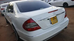 Mercedes-Benz E300 2006 White