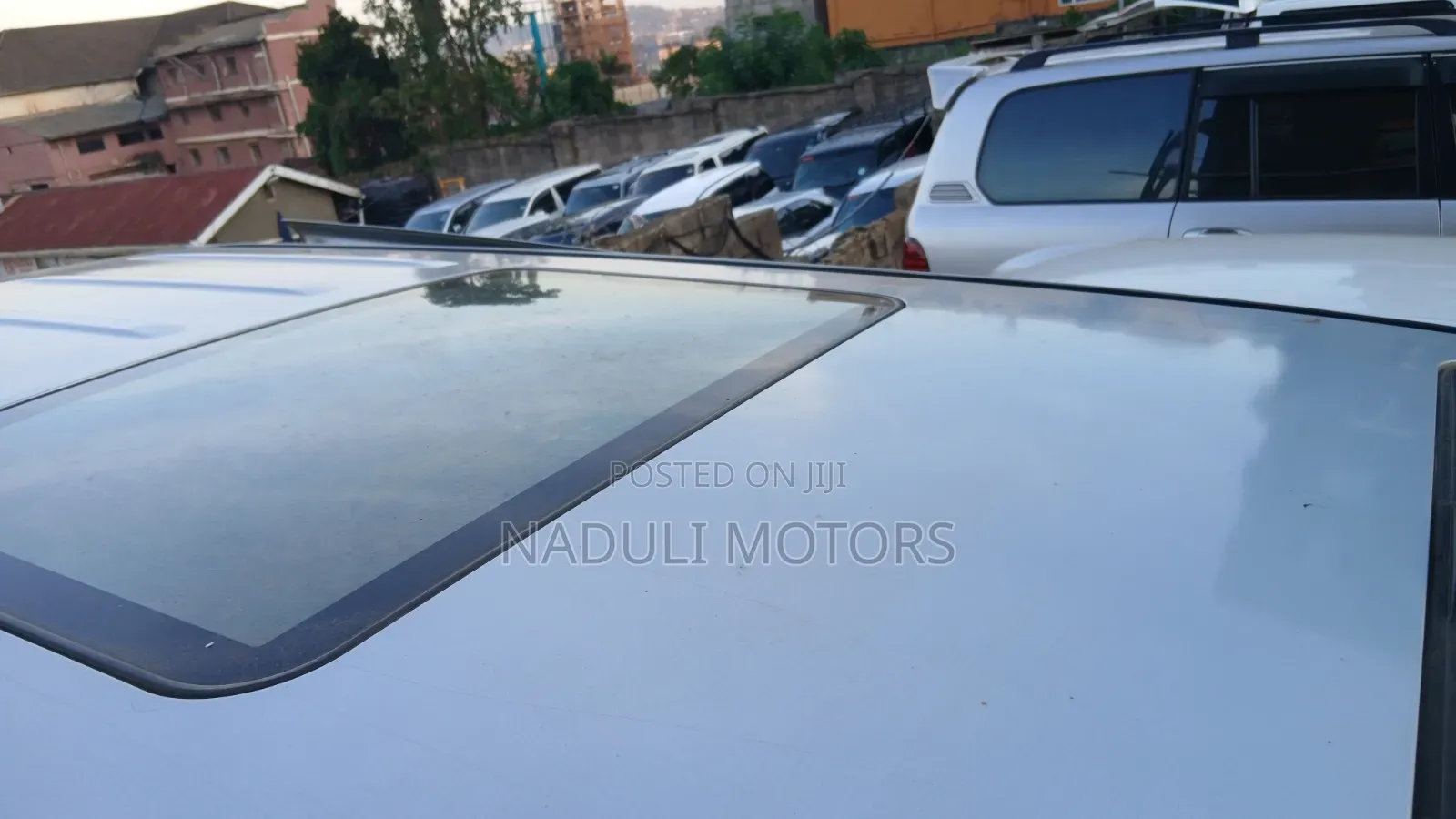 Toyota Noah 2.0 FWD (8 Seater) 2005 Silver