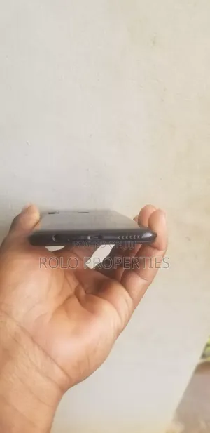 Infinix Hot 8 Lite 32 GB Black