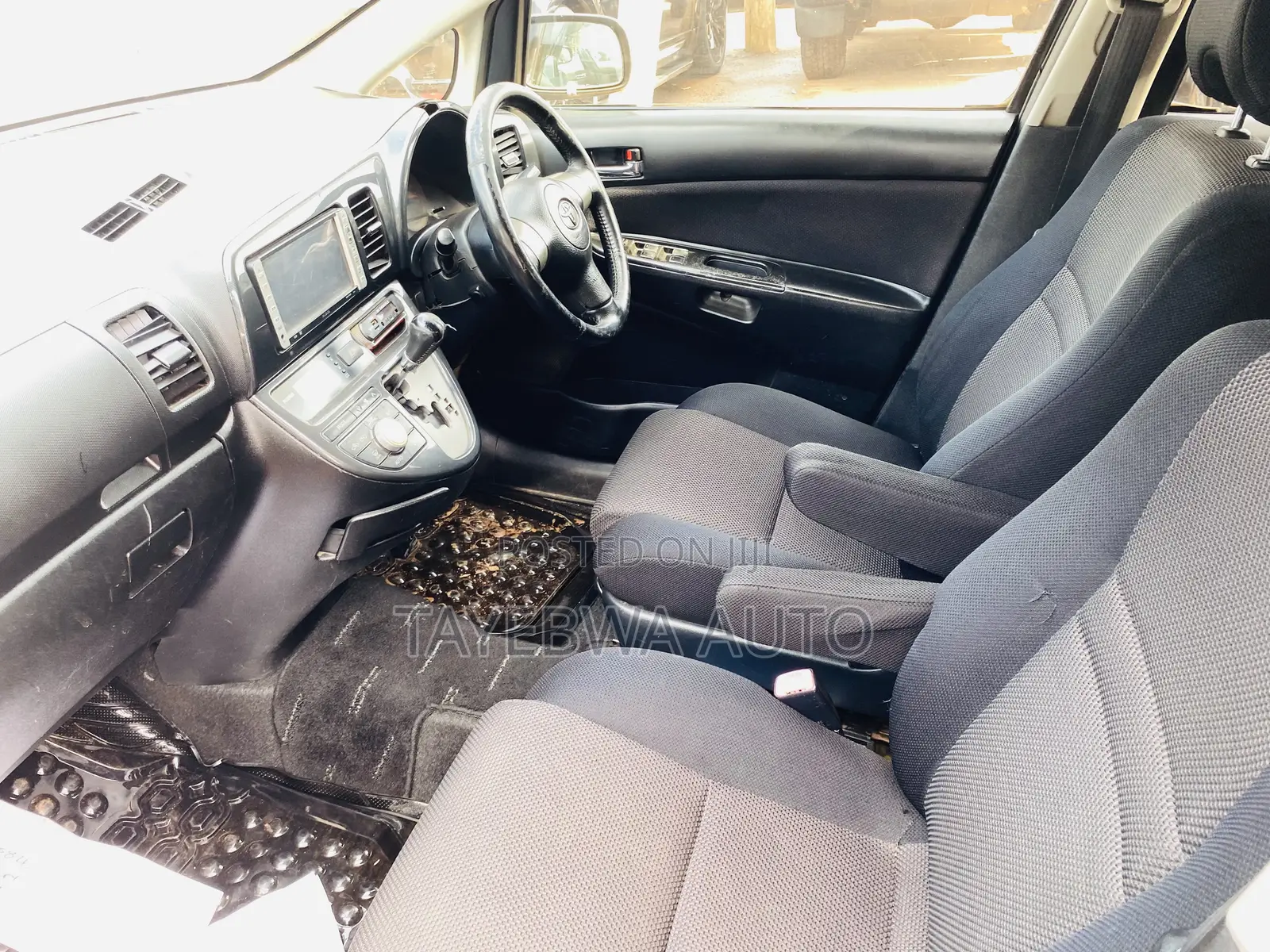 Toyota Wish 2006