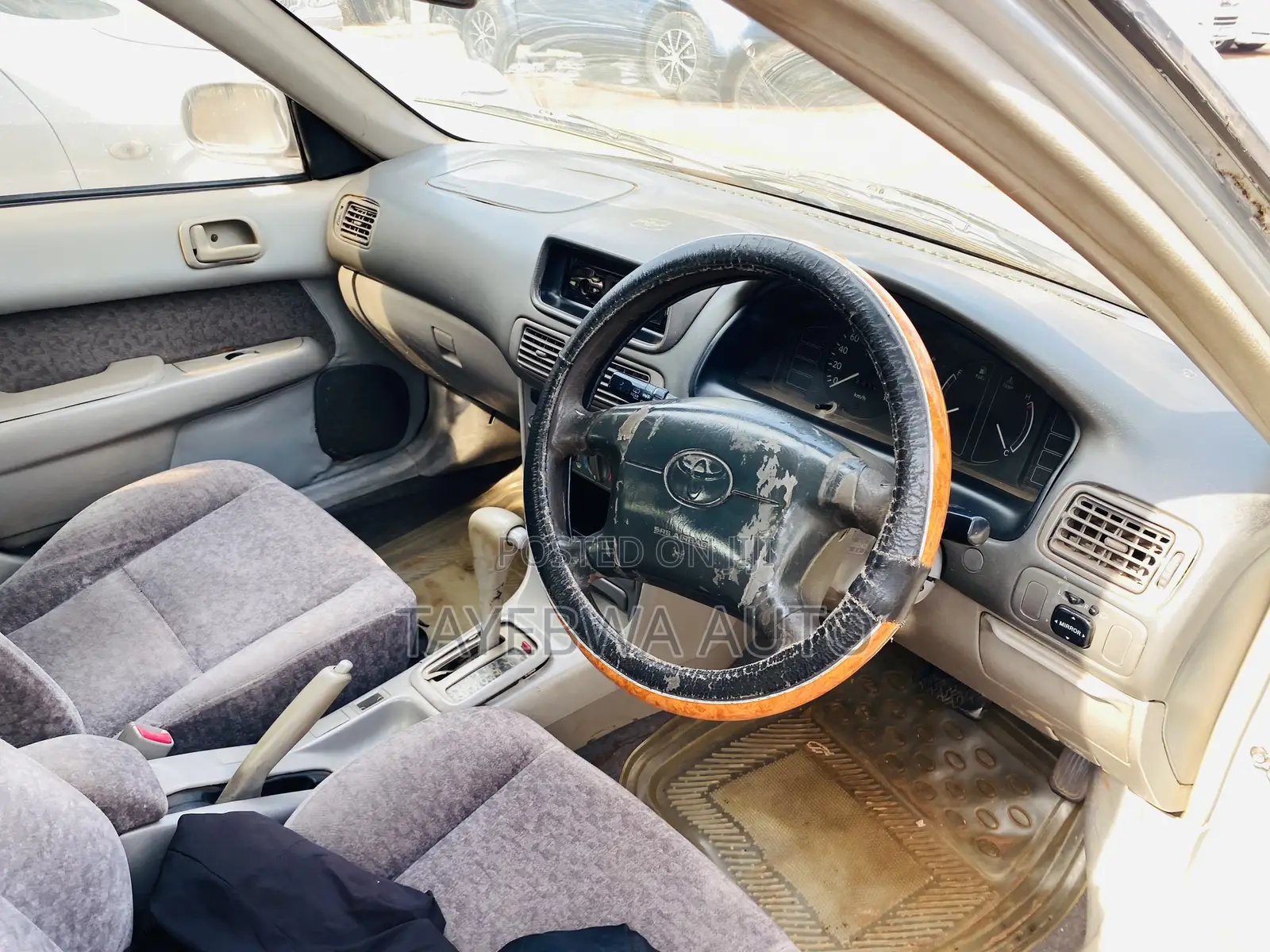 Toyota Corolla 1998
