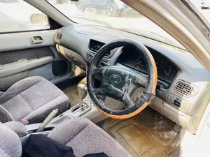 Toyota Corolla 1998