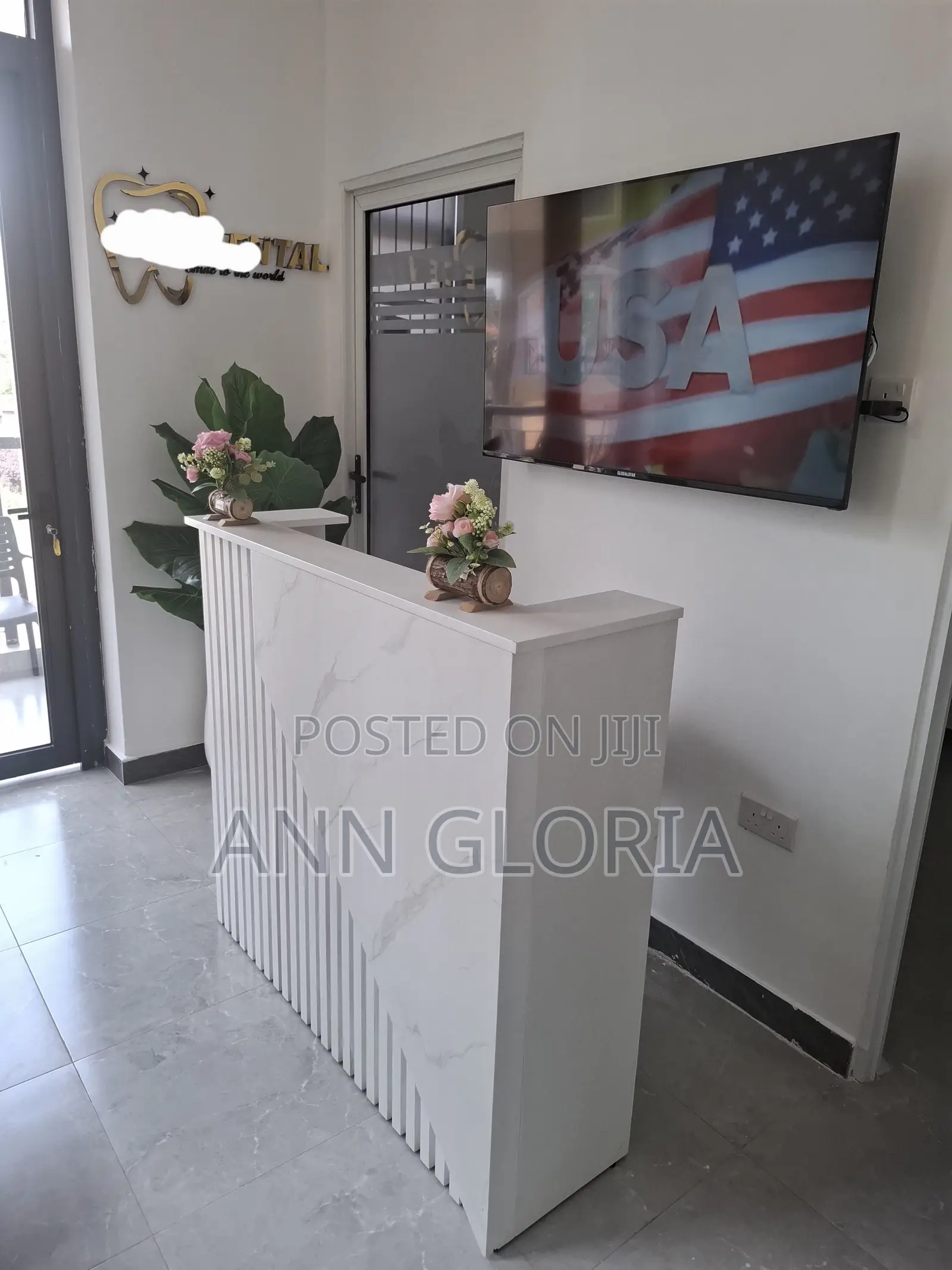 Dental Clinic on Sale, Komamboga