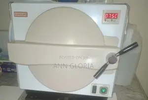 Dental Clinic on Sale, Komamboga