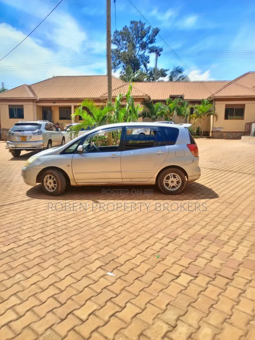 1bdrm House in Roben, Nakawa for rent