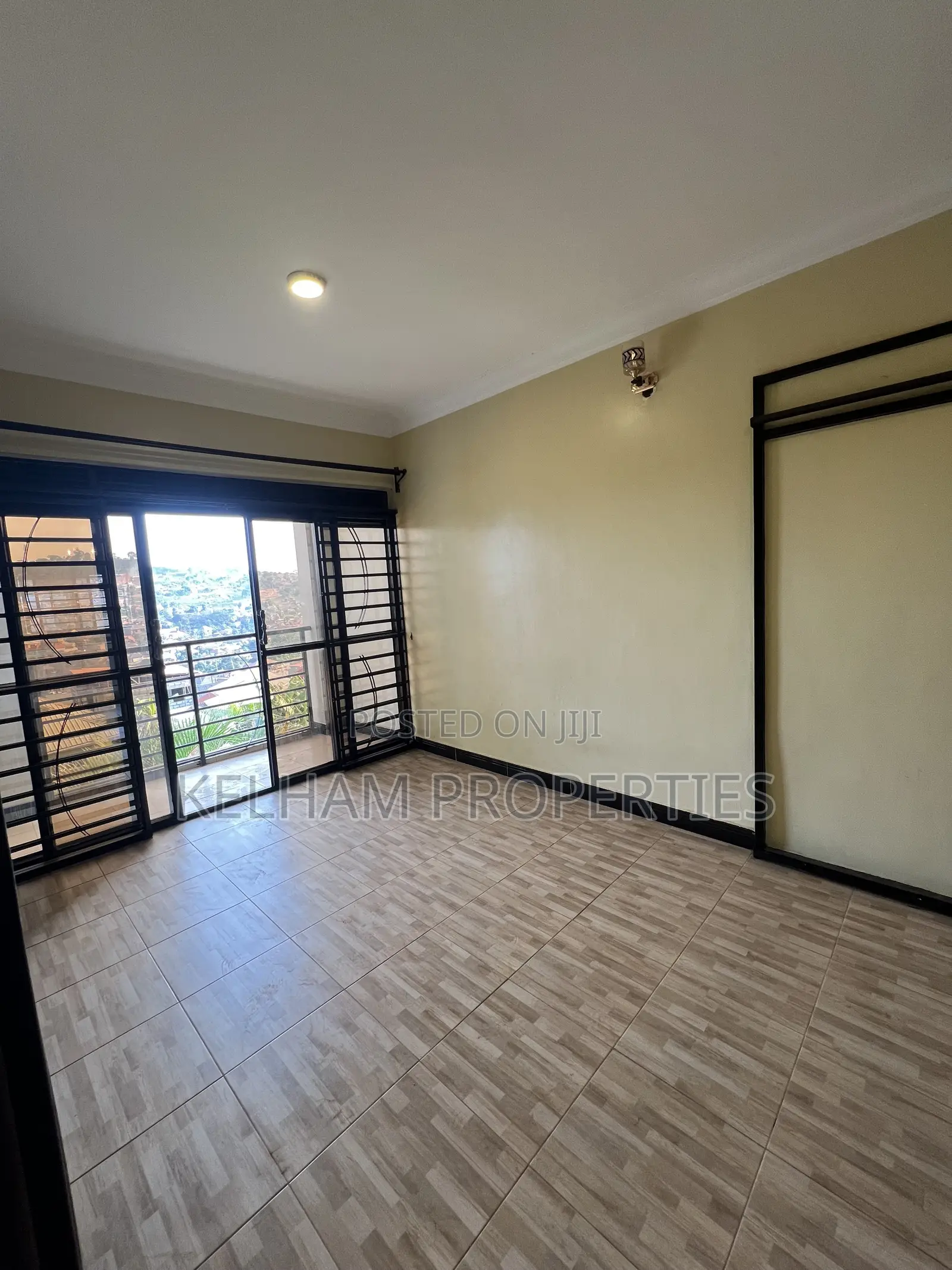 2bdrm Apartment in Nsubuga Estate, Ssabagabo-Makindye for rent