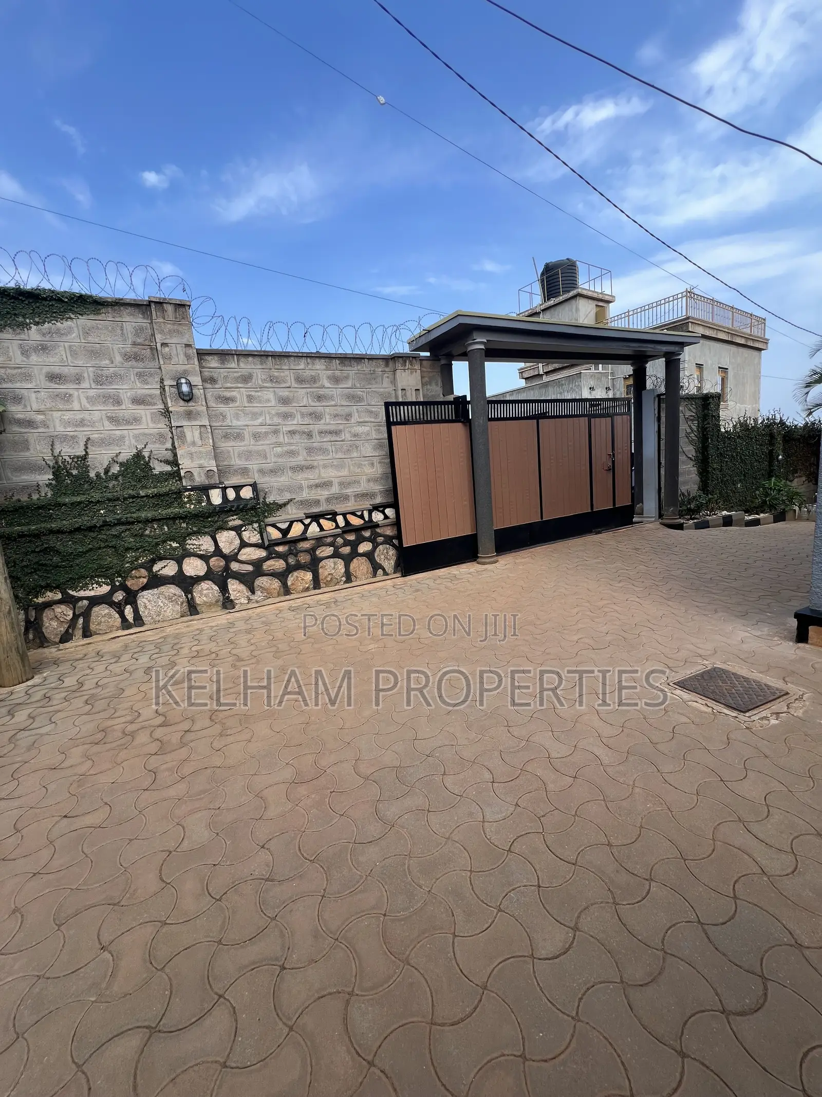 2bdrm Apartment in Nsubuga Estate, Ssabagabo-Makindye for rent