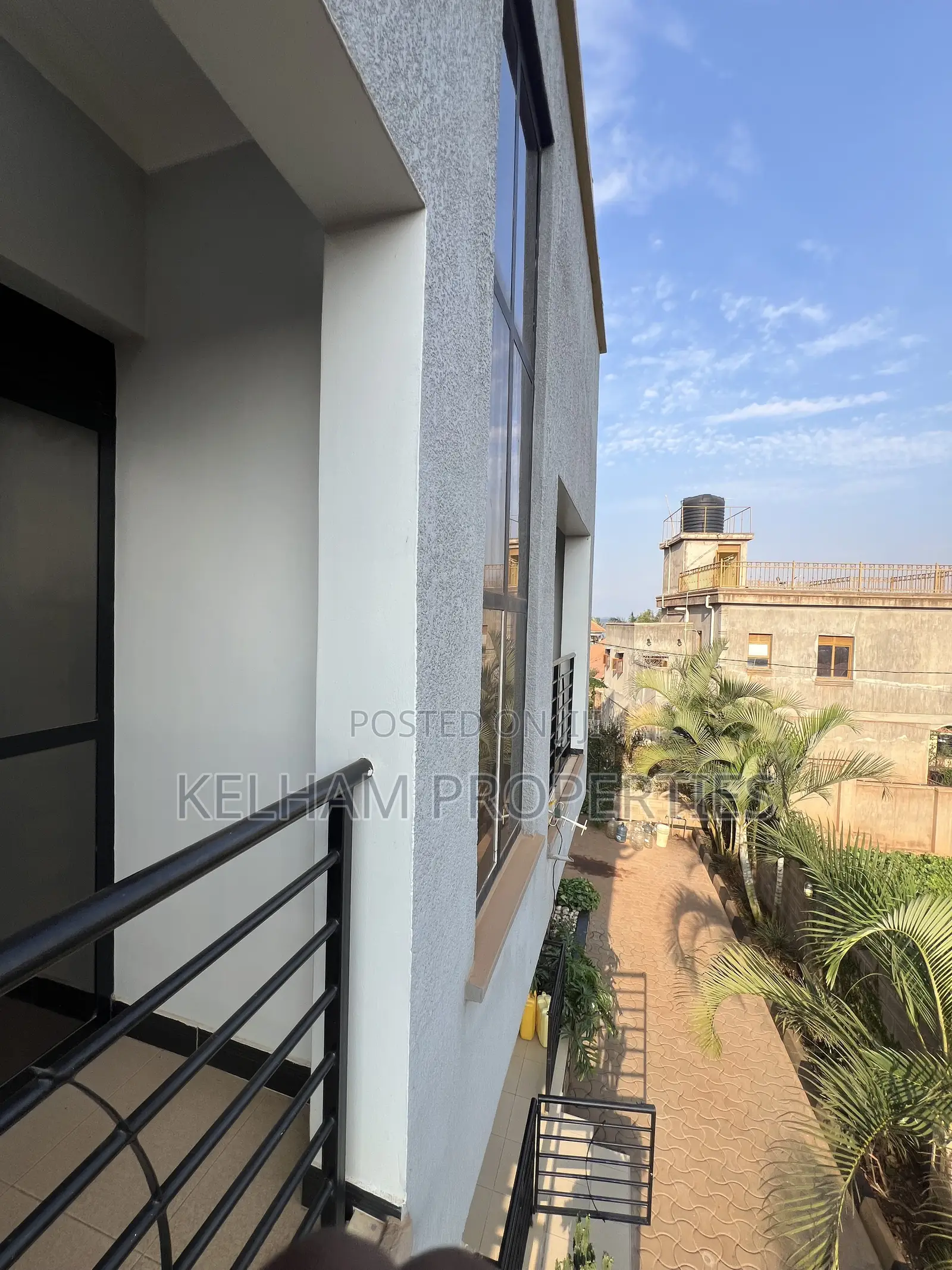 2bdrm Apartment in Nsubuga Estate, Ssabagabo-Makindye for rent