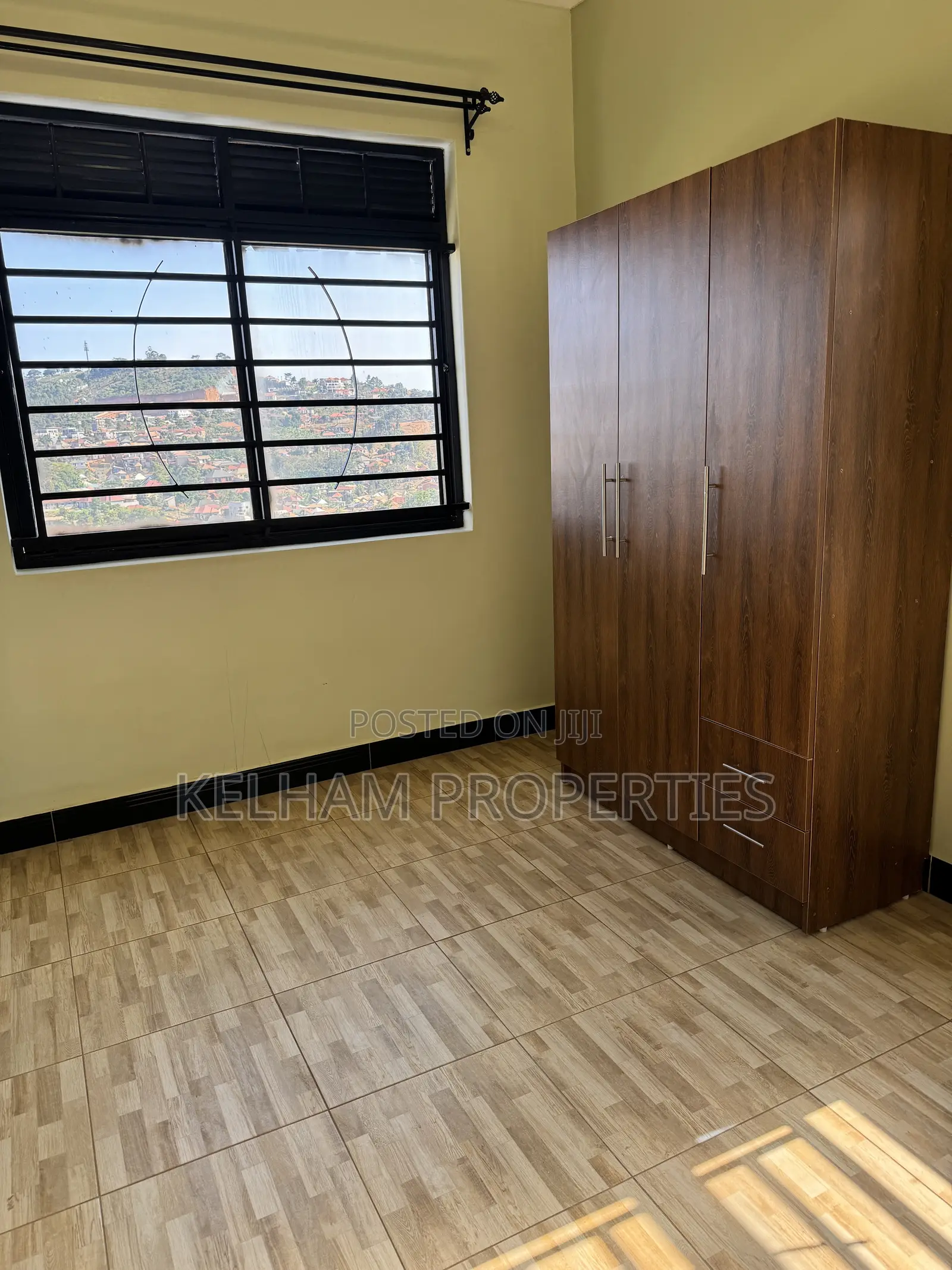 2bdrm Apartment in Nsubuga Estate, Ssabagabo-Makindye for rent