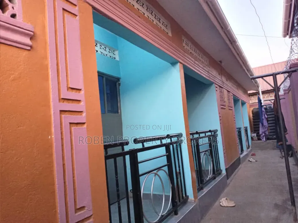 1bdrm House in Roben Property, Nakawa for rent