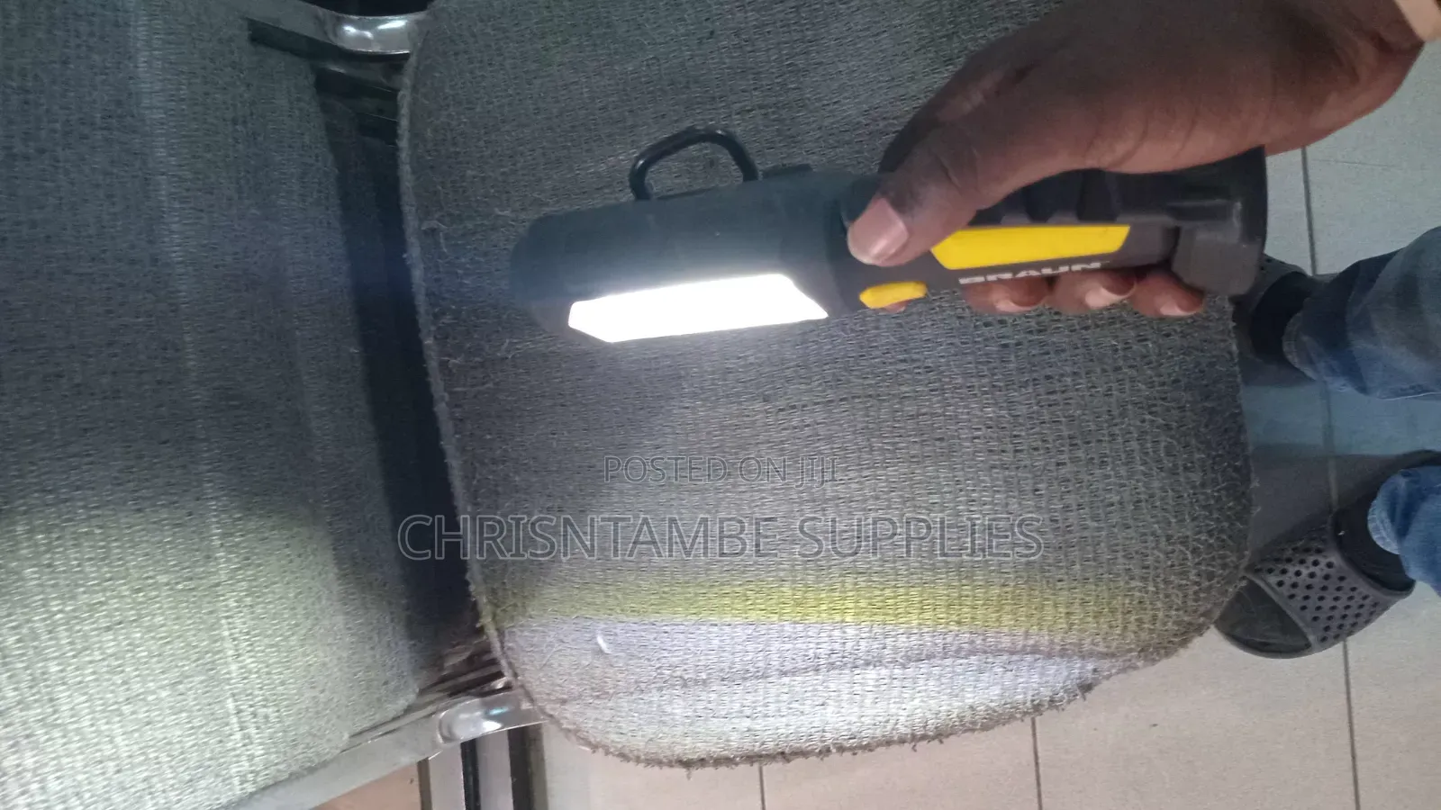 Braun 500 Lumen Rechargeable Folding LED Work Light