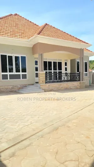 2bdrm House in Roben Property, Nakawa for rent