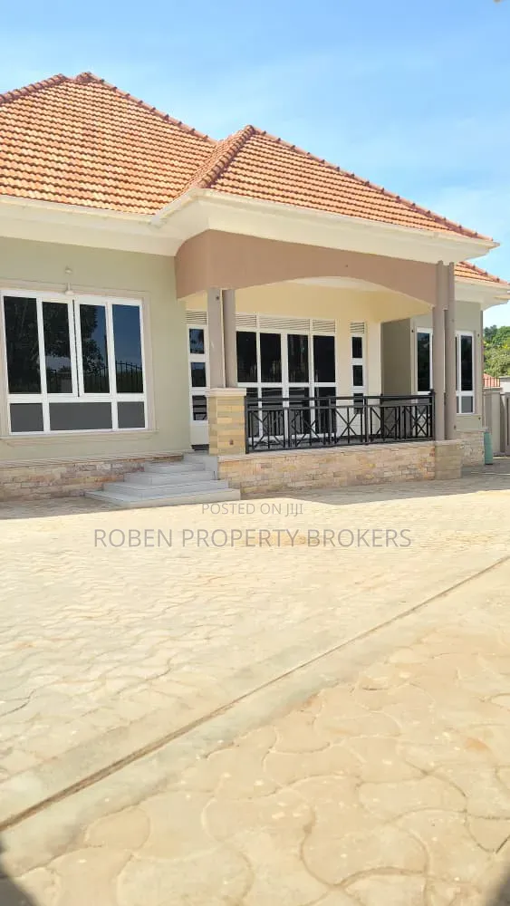 2bdrm House in Roben Property, Nakawa for rent
