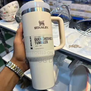 Insulated Stainless Steel Travel Mug With Handle and Reusable Straw