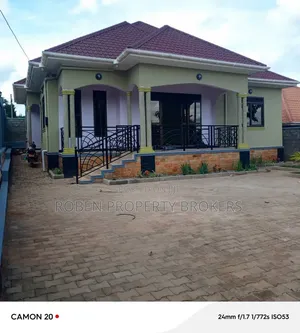 2bdrm Apartment in Roben Property, Rubaga for rent