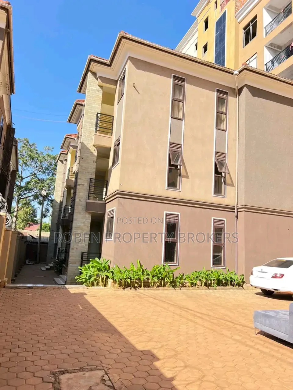 2bdrm Apartment in Roben Property, Rubaga for rent