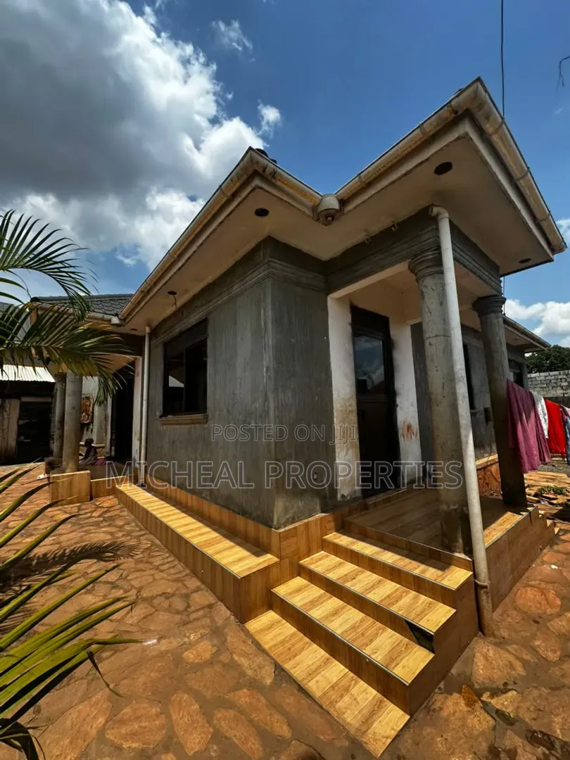 3bdrm House in Gayaza Kayebe, Wakiso / Wakiso for sale
