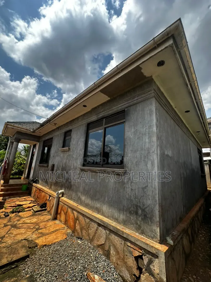 3bdrm House in Gayaza Kayebe, Wakiso / Wakiso for sale