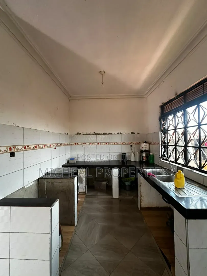 3bdrm House in Gayaza Kayebe, Wakiso / Wakiso for sale