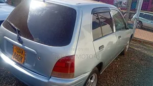 Toyota Starlet 2001 Silver