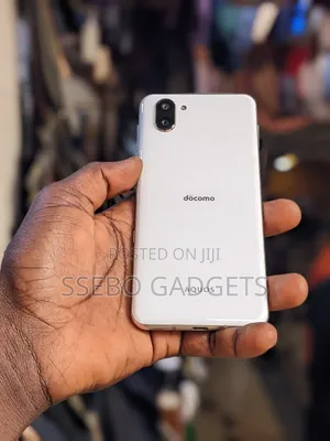 Sharp Aquos R3 128 GB White