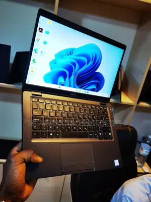 Laptop Dell Latitude 5300 8GB Intel Core i5 SSD 256GB