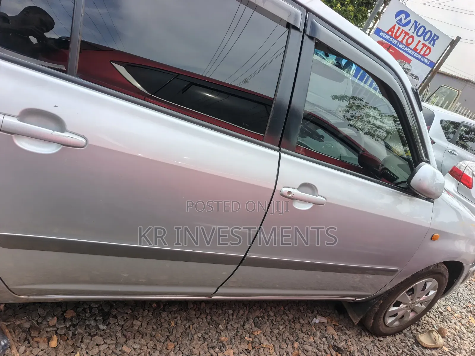 Toyota Probox 1.5 CNG 2WD 2010 Silver