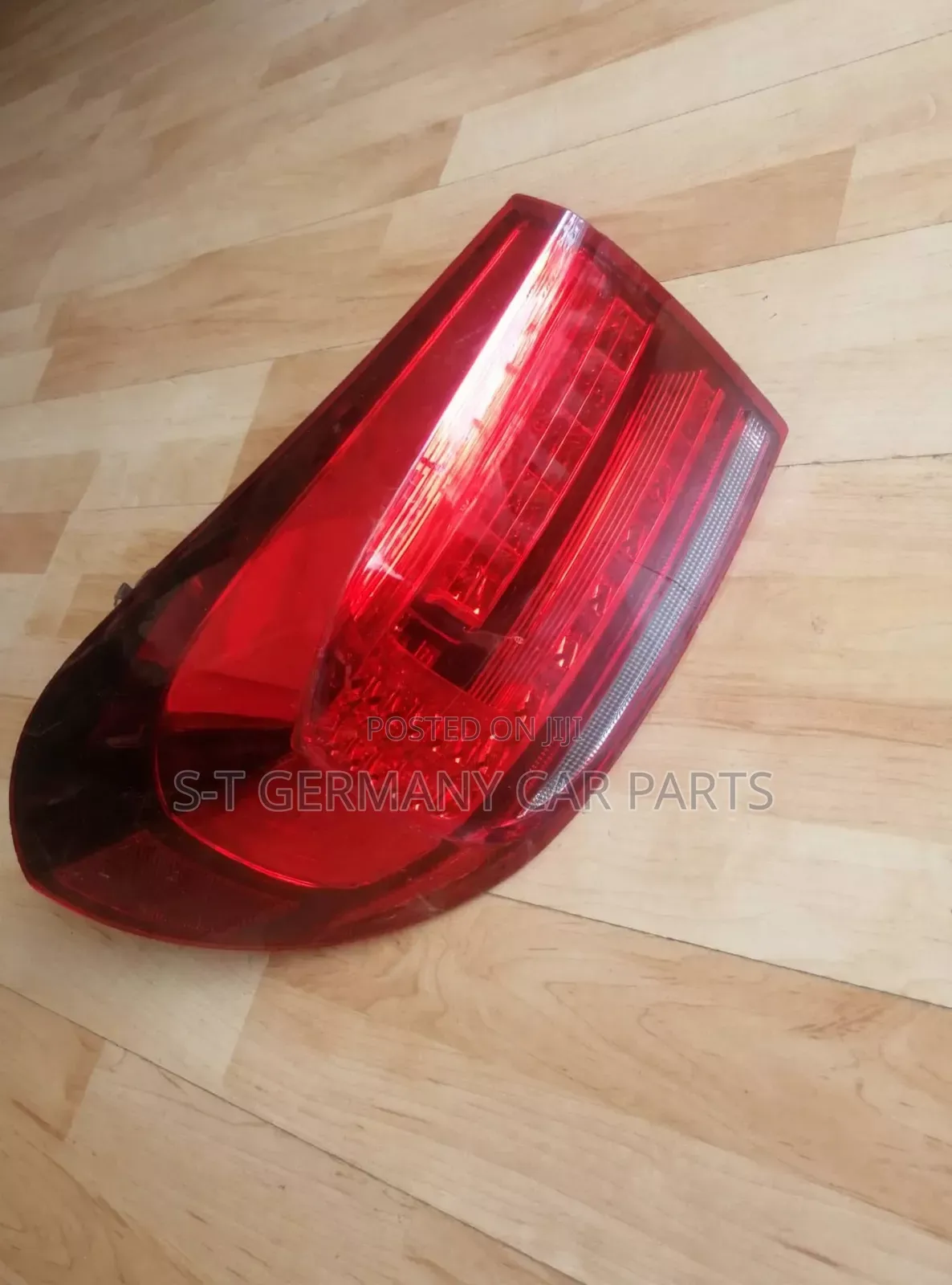 Tail Lights for Volkswagen Tiguan Model 2012-2015
