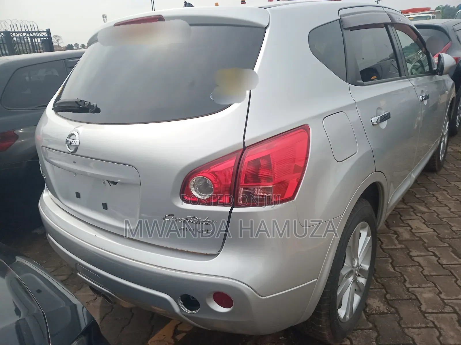 Nissan Dualis 2013 Silver